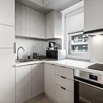 Sia In Odyssey Pool & Apartmán Năvodari