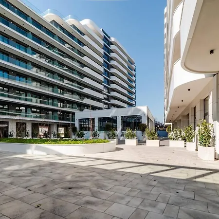 Sia In Odyssey Pool & Apartmán Năvodari