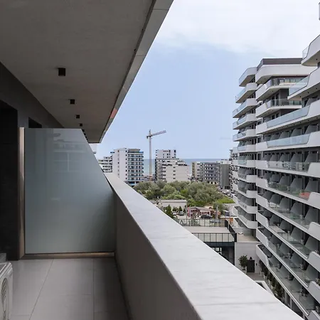 Sia In Odyssey Pool & Apartament *