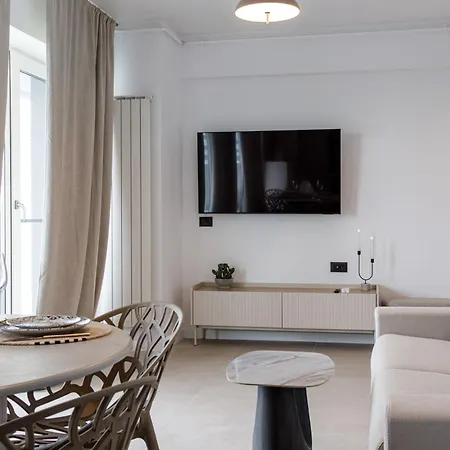 Sia In Odyssey Pool & Apartament Năvodari