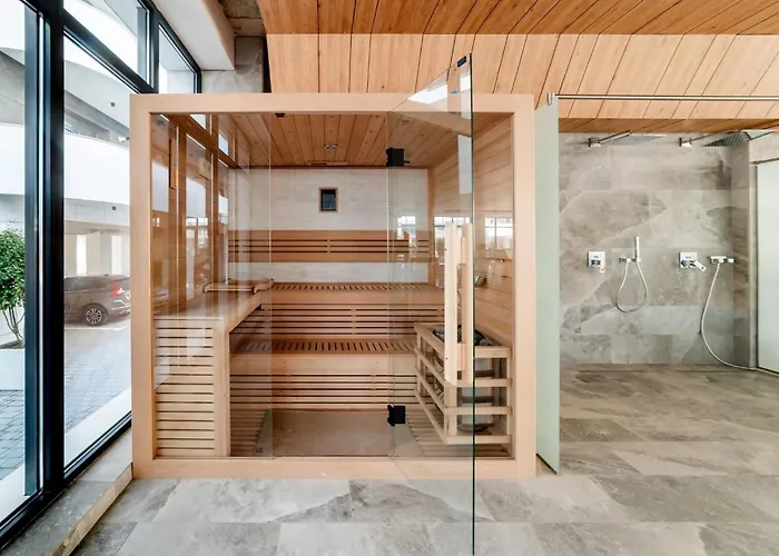 Sia In Odyssey Indoor Pool&spa